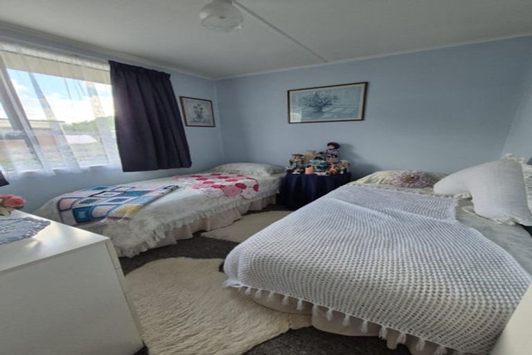 Photo of property in 17 Girvan Place, Tokoroa, 3420