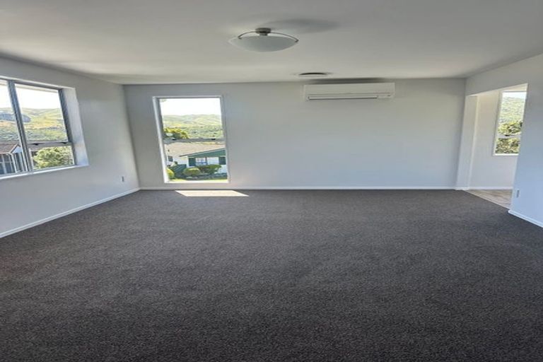 Photo of property in 5 Ilam Grove, Kelson, Lower Hutt, 5010