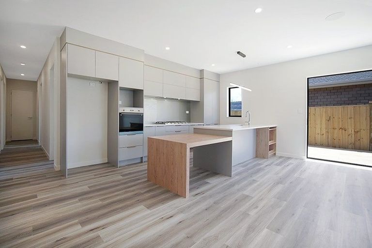 Photo of property in 22 Perkins Street, Papakura, 2110