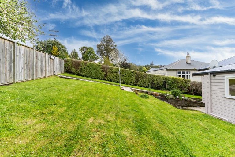 Photo of property in 15 Glenross Street, Glenross, Dunedin, 9011