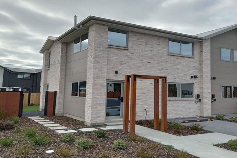 Photo of property in 1/5 Matata Place, Dallington, Christchurch, 8061