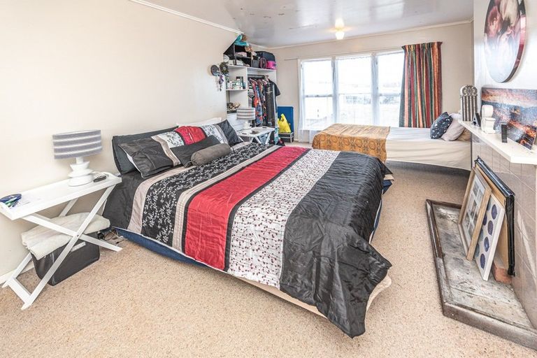 Photo of property in 54 Matipo Street, Castlecliff, Whanganui, 4501