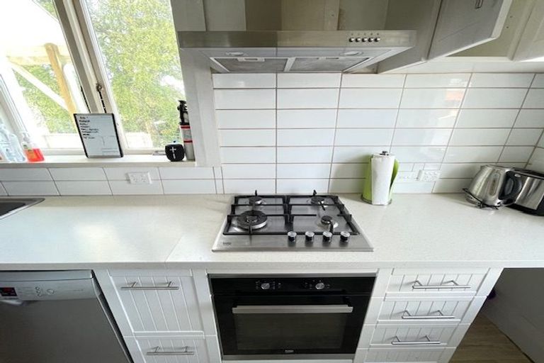 Photo of property in 27 Constitution Street, Dunedin Central, Dunedin, 9016