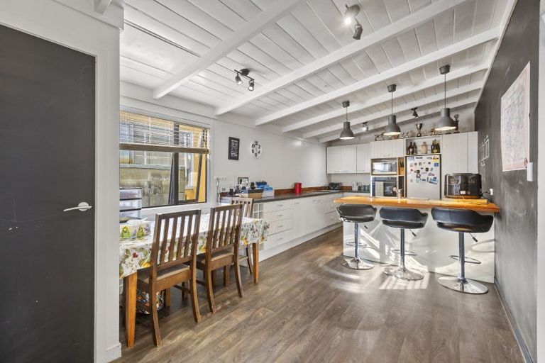 Photo of property in 2 Warre Street, Waitara, 4320