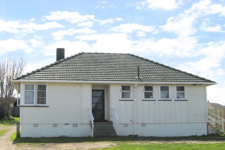 Photo of property in 22 Akatea Street, Gonville, Whanganui, 4501