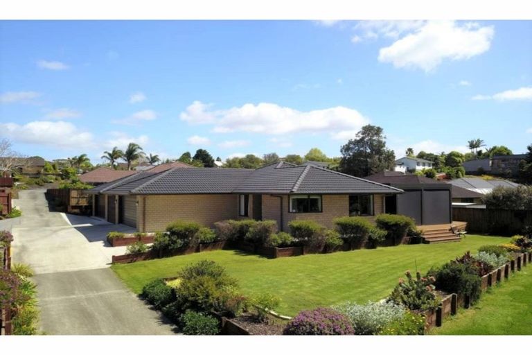 Photo of property in 14 Baska Voda Drive, Kerikeri, 0230