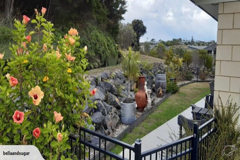 Photo of property in 10 Park Avenue, Mangawhai Heads, Mangawhai, 0505