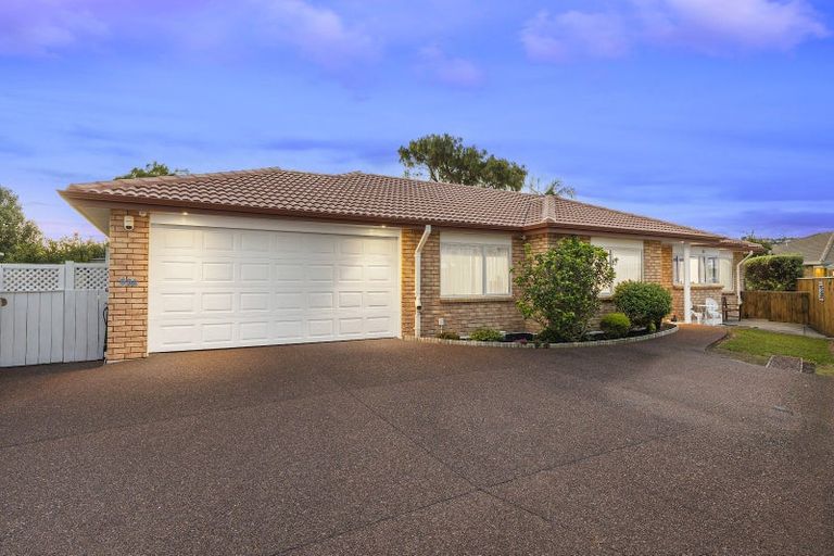 Photo of property in 69a Lakeside Drive, Orewa, 0931