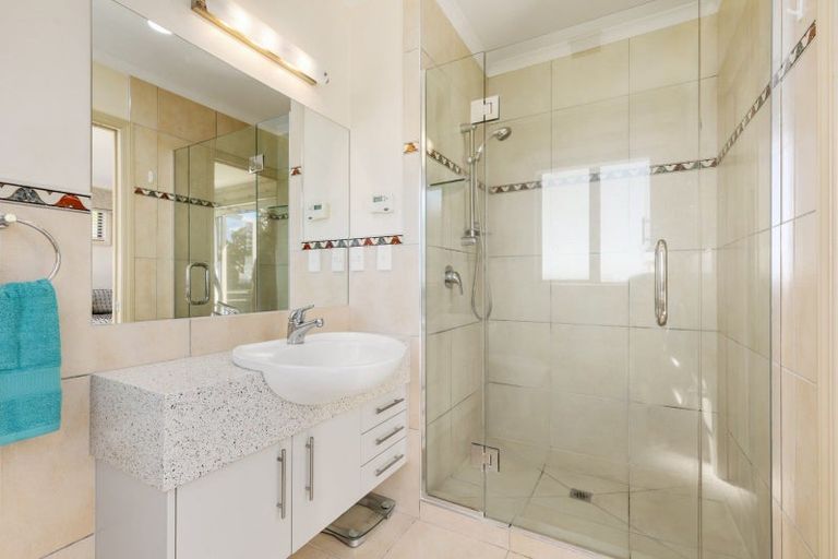 Photo of property in 1 Ladera Mews, Bethlehem, Tauranga, 3110