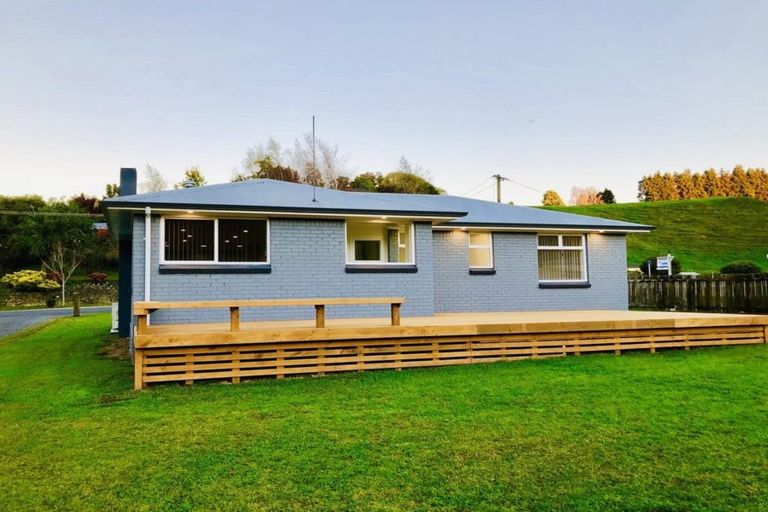 Photo of property in 18 Church Street, Tirau, 3410