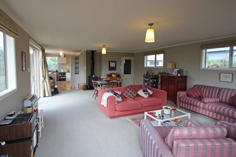 Photo of property in 8b Magdala Street, Kakanui, Oamaru, 9495