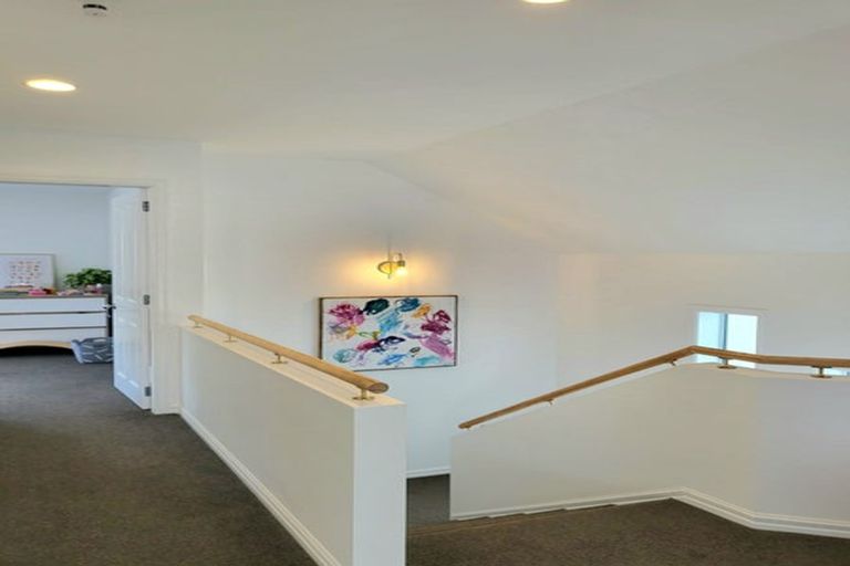 Photo of property in 15 Verbena Glen, Mount Maunganui, 3116