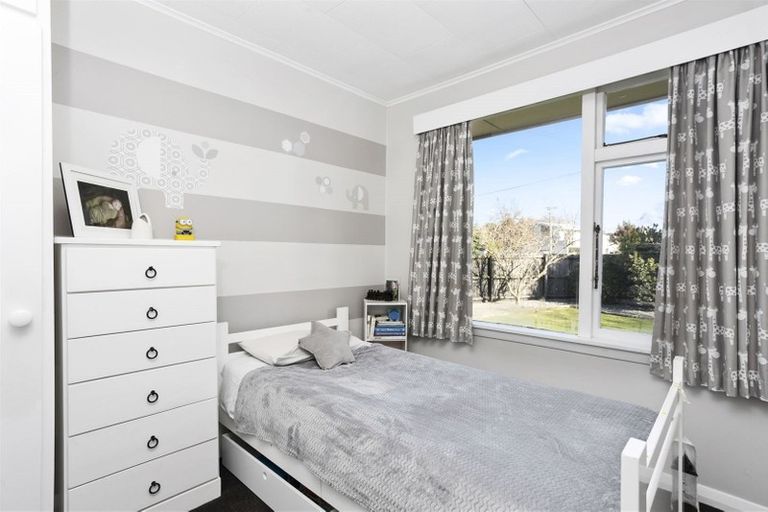 Photo of property in 172 Withells Road, Avonhead, Christchurch, 8042