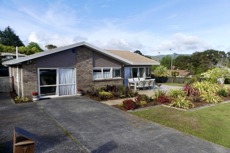 Photo of property in 7 Meynell Court, Glen Eden, Auckland, 0602