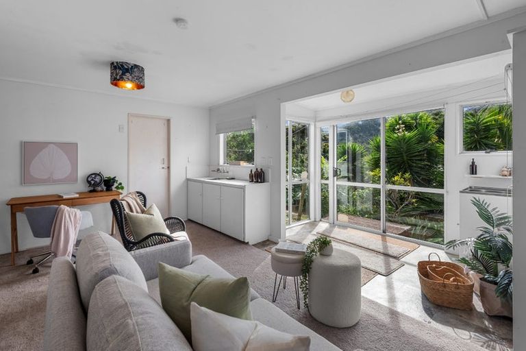 Photo of property in 25 Wolfe Street, Regent, Whangarei, 0112