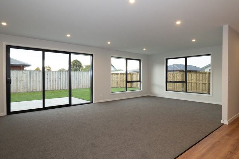 Photo of property in 5 Meadow Lane, Tinwald, Ashburton, 7700