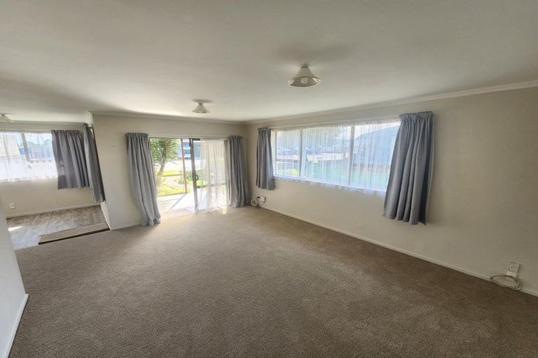 Photo of property in Blair Grove, 1/370 Tremaine Avenue, Takaro, Palmerston North, 4412