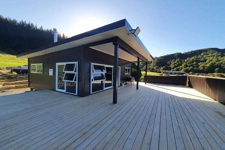 Photo of property in 748e Whitemans Valley Road, Blue Mountains, Upper Hutt, 5371