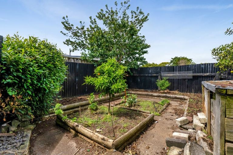 Photo of property in 1 Penrod Drive, Bell Block, New Plymouth, 4312