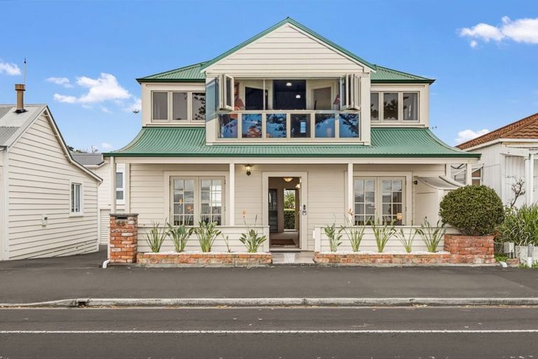 Photo of property in 45 Hardinge Road, Ahuriri, Napier, 4110