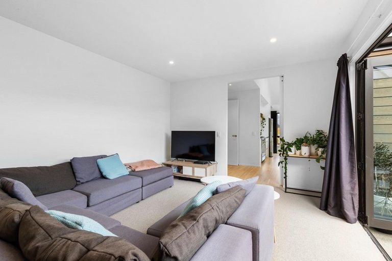 Photo of property in 4 Polperro Court, Jacks Point, Queenstown, 9371