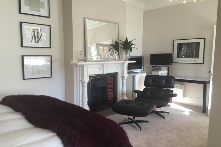 Photo of property in 114 Cliffs Road, Saint Clair, Dunedin, 9012