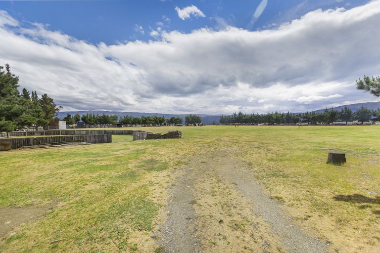 Photo of property in 301 Springvale Road, Springvale, Alexandra, 9391