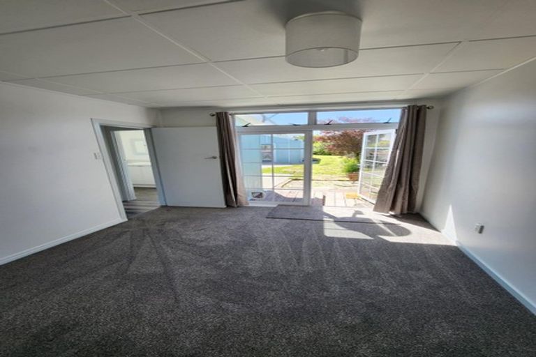 Photo of property in 42 Blake Street, New Brighton, Christchurch, 8061