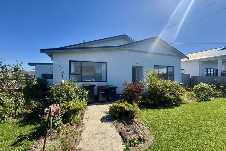 Photo of property in 12 Larkworthy Street, Saint Kilda, Dunedin, 9012