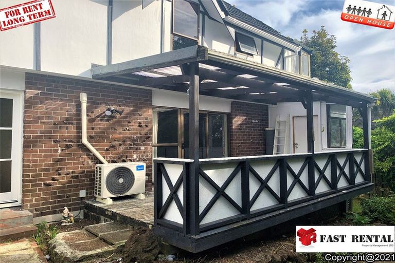 Photo of property in 2/46 Tree View Avenue, Glenfield, Auckland, 0629