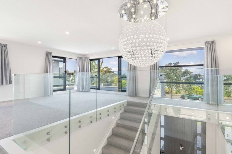 Photo of property in 9 Caldera Drive, Long Bay, Auckland, 0630