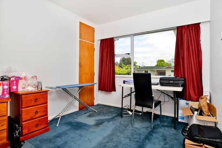 Photo of property in 28 Lewis Street, Glenview, Hamilton, 3206