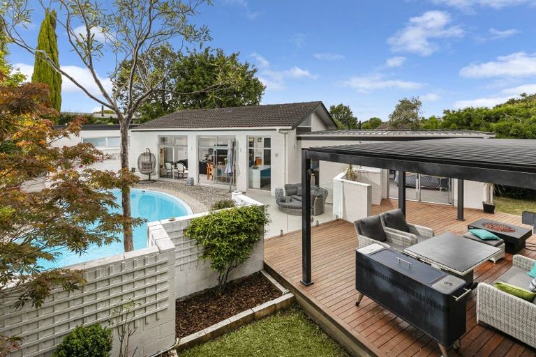 Photo of property in 23 Gordon Avenue, Forrest Hill, Auckland, 0620