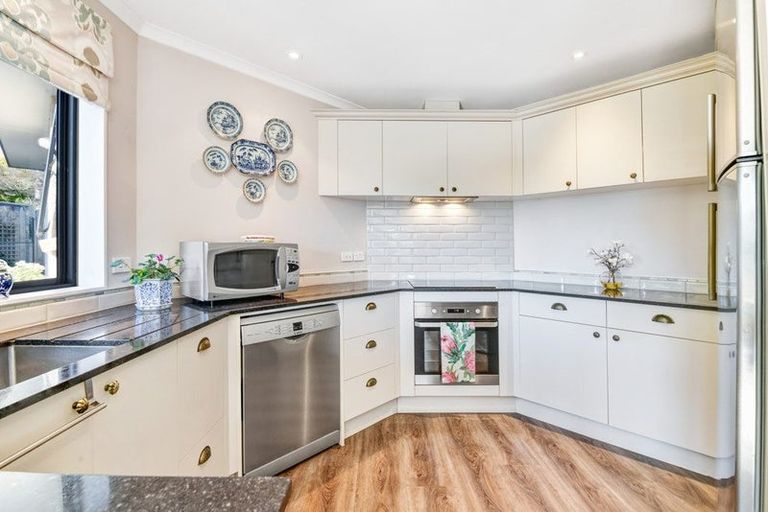 Photo of property in 15 Palm Cove, Arkles Bay, Whangaparaoa, 0932