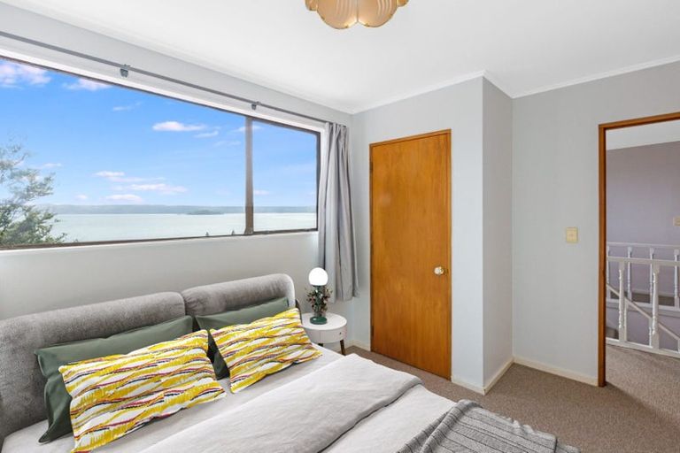 Photo of property in 15 Karaka Street, Eastbourne, Lower Hutt, 5013