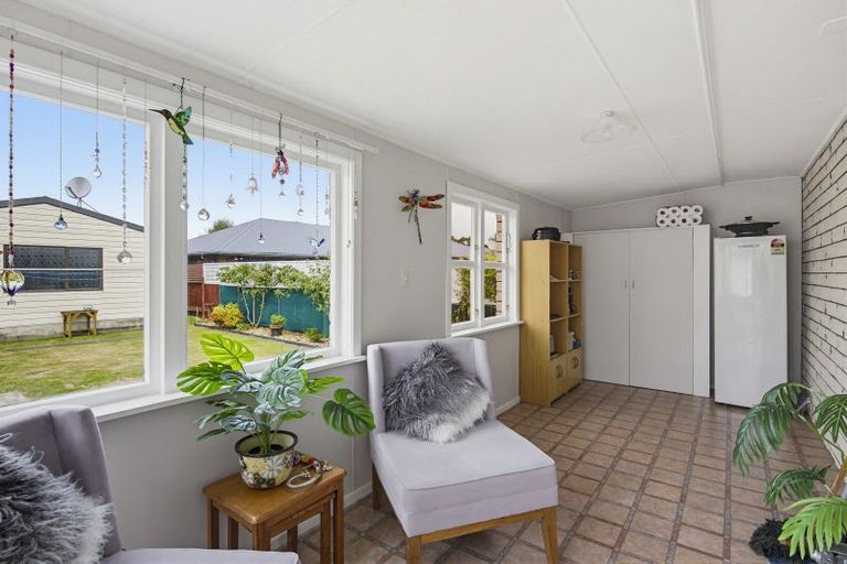 Photo of property in 132 Weraroa Road, Levin, 5510