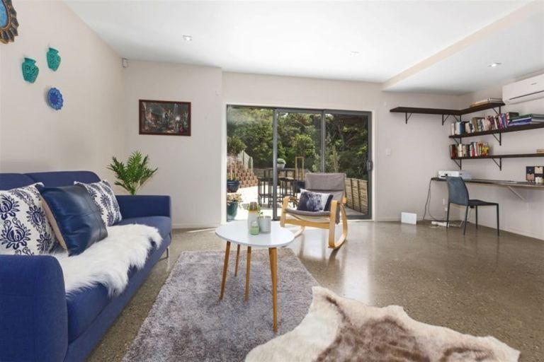 Photo of property in 7a Rawhiti Road, Pukerua Bay, 5026