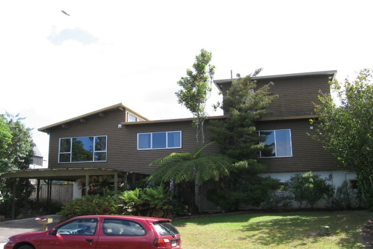 Photo of property in 101 Aeroview Drive, Beach Haven, Auckland, 0626