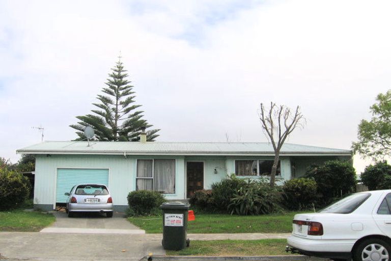 Photo of property in 14 Saint Pauls Place, Tamatea, Napier, 4112