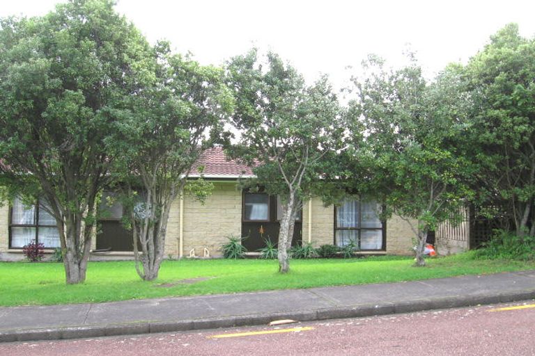 Photo of property in 1/3 Pegasus Place, Half Moon Bay, Auckland, 2012
