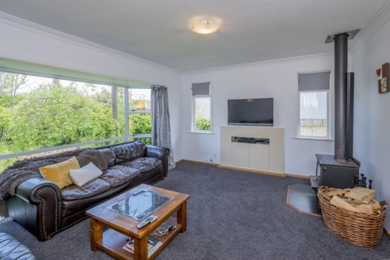 Photo of property in 10 Read Street, Levin, 5510