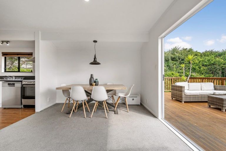Photo of property in 26 Wisteria Grove, Maungaraki, Lower Hutt, 5010