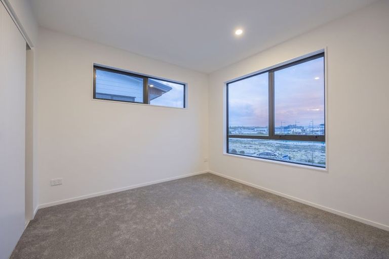 Photo of property in 30 Whakato Avenue, Kumeu, 0810