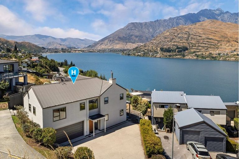 Photo of property in 5 Gum Lane, Queenstown, 9300