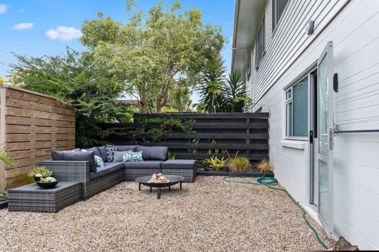 Photo of property in 1/11 Noumea Place, Mairangi Bay, Auckland, 0630