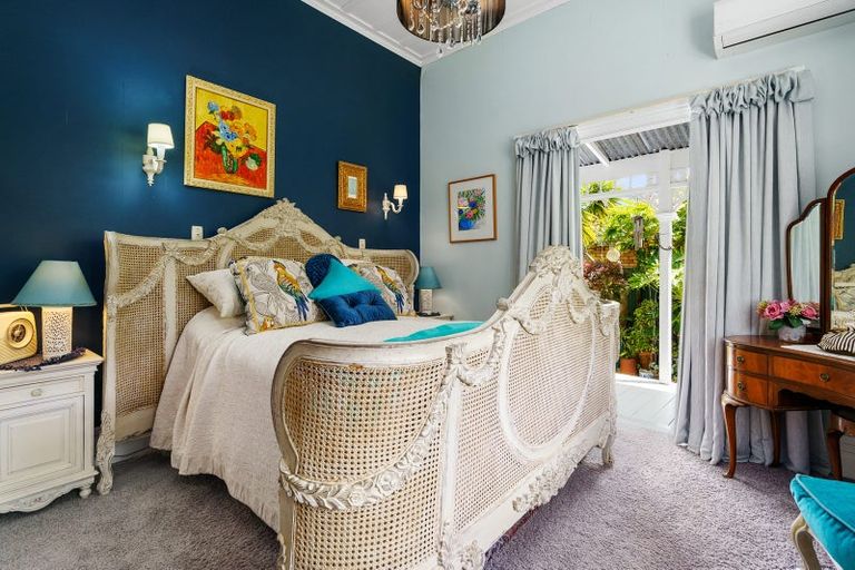 Photo of property in 147 Victoria Street, Cambridge, 3434