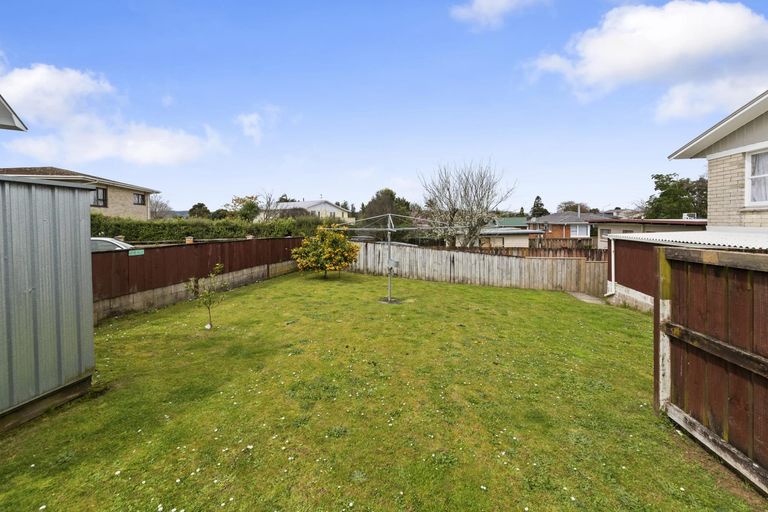 Photo of property in 12 Bexley Place, Pahurehure, Papakura, 2113