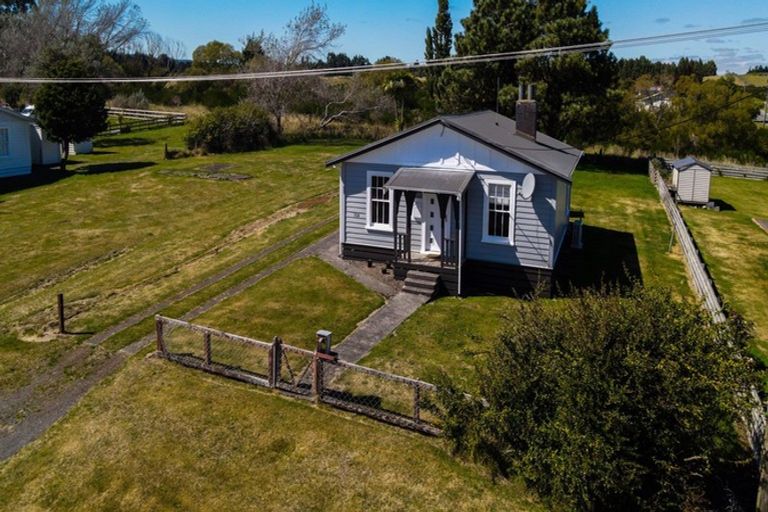 Photo of property in 102 Ruapehu Road, Ohakune, 4625