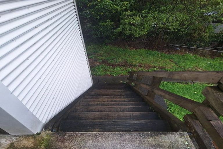 Photo of property in 60b Croydon Street, Karori, Wellington, 6012