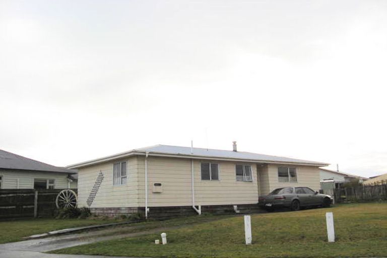 Photo of property in 80 Mavora Crescent, Heidelberg, Invercargill, 9812